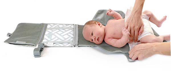 diaper changing clutch with changing pad-4